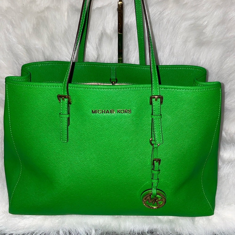 ❌SOLD!❌ AUTHENTIC MICHAEL KORS TOTE